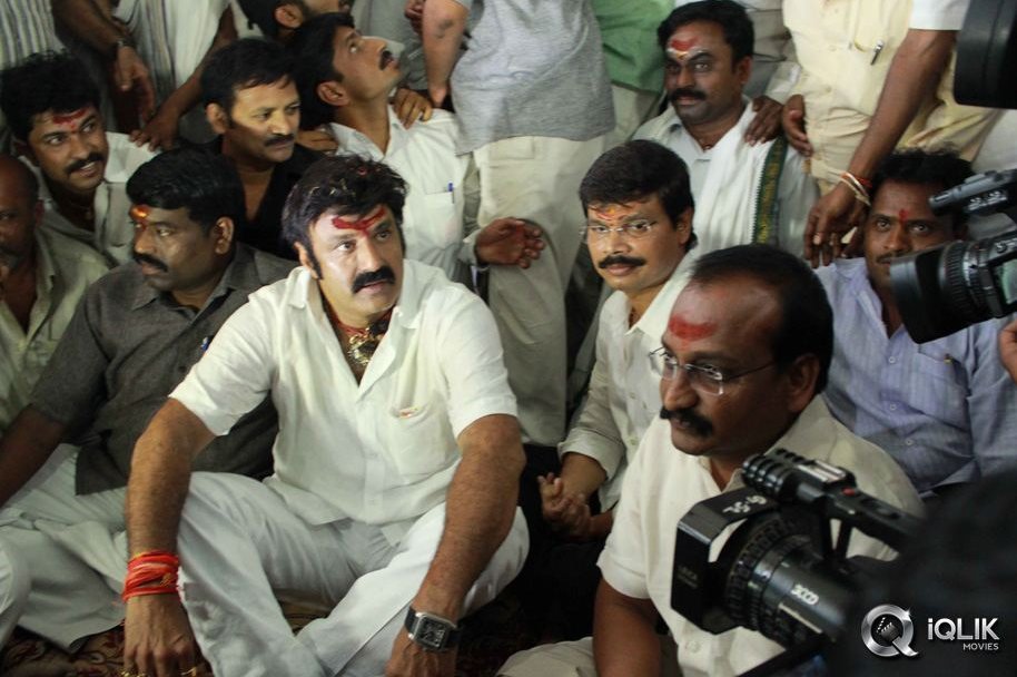 Legend-Movie-Team-Success-Tour